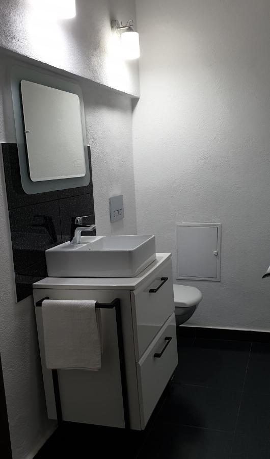 Madalina Apartment Brasov Bagian luar foto
