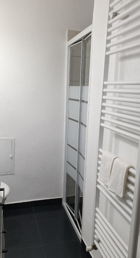 Madalina Apartment Brasov Bagian luar foto